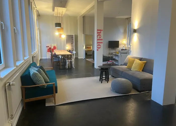 135qm Loft Vor Den Toren Hamburgs - Zoe & Pete - Loft *